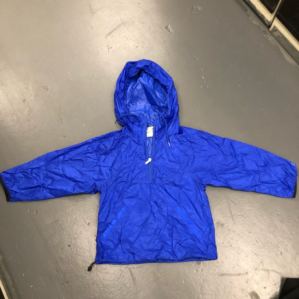 New Nike cropped wind jacket